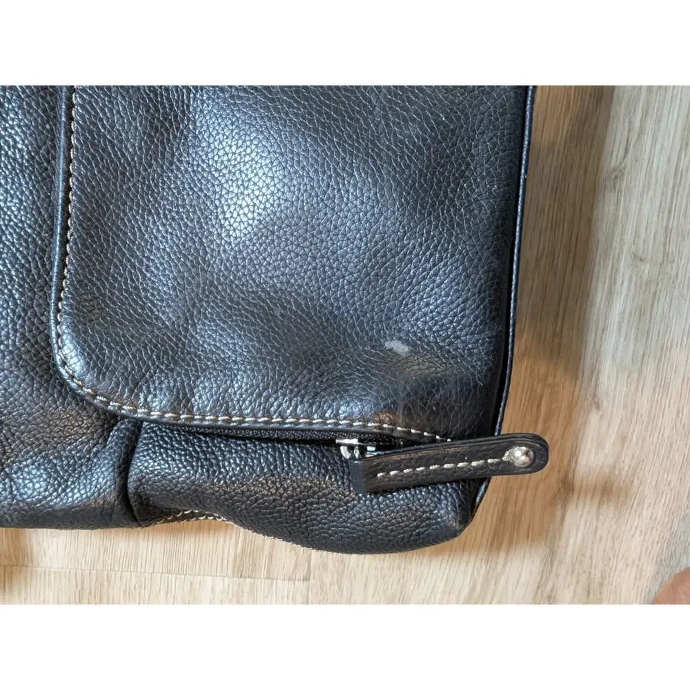 Tignanello Black Pebbled Leather Convertible Shoulder Crossbody Bag Organizer